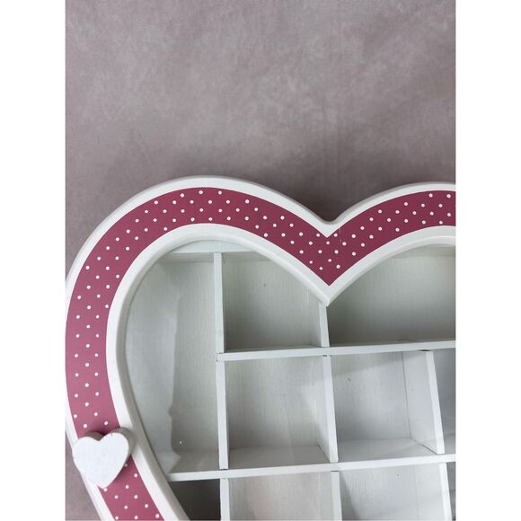 Vintage Wooden Heart Shape Trinket Shelf Cottagecore Shabby Chic - Picture 5 of 10